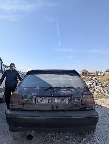 bud e9: Volkswagen Golf: 1995 г., 1.8 л, Механика, Бензин, Хэтчбэк — 5