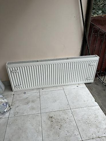 2 ədəd Panel radiator – iki tərəfli konveksiya tipli, ağ rəng.140 sm