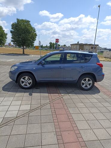 Toyota: Toyota RAV4: 2.2 l | 2007 г. SUV/4x4 — 5