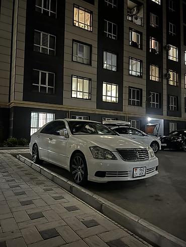 то 18: Toyota Crown: 2004 г., 3 л, Автомат, Бензин, Седан — 4