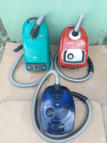 Vacuum Cleaners: Provereni ispravni usisivaci iz Nemacke sa kesom i na posudu za suvo