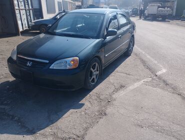 Honda: Honda Civic: 2002 г., 1.7 л, Автомат, Бензин, Седан