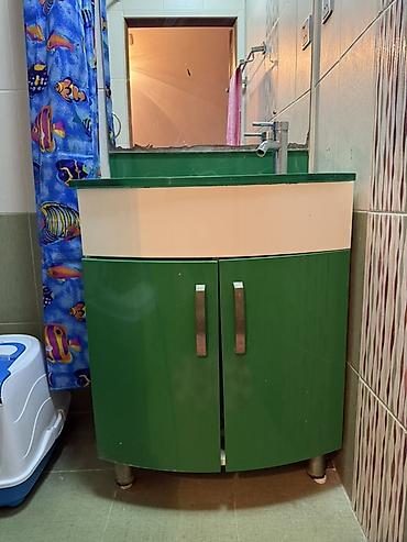 hamam dizaynlari: Yaşıl rəngli hamam mebeli dəsti - Üst hissə: şüşə tipli yaşıl — 3