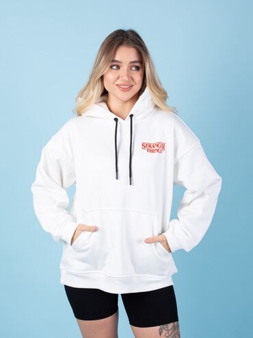 Футболки: Футболка унисекс Stranger Things, белая - Принт спереди: крупный — 10