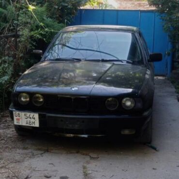 подлокотник для матиз: BMW 5 series: 1990 г., 2.5 л, Механика, Газ, Седан