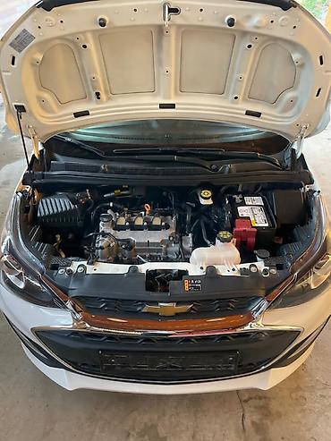 Chevrolet: Chevrolet Spark: 2019 г., 0.1 л, Вариатор, Хэтчбэк — 5