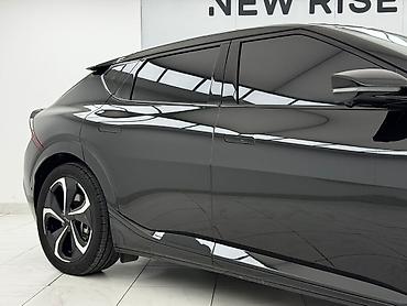 byd e2 2025: Kia EV6: 2023 г., Автомат, Электромобиль, Кроссовер — 8