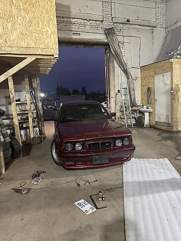 bmw e34 3 2: BMW 5 series: 1992 г., 3 л, Механика, Бензин, Седан — 1