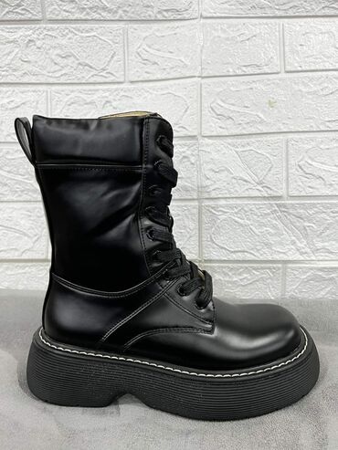 Gležnjače: Gležnjače, 41 — 1