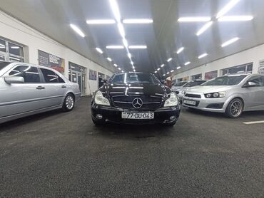 Mercedes-Benz: Mercedes-Benz CLS-Class: 3.5 l | 2006 il Sedan — 12