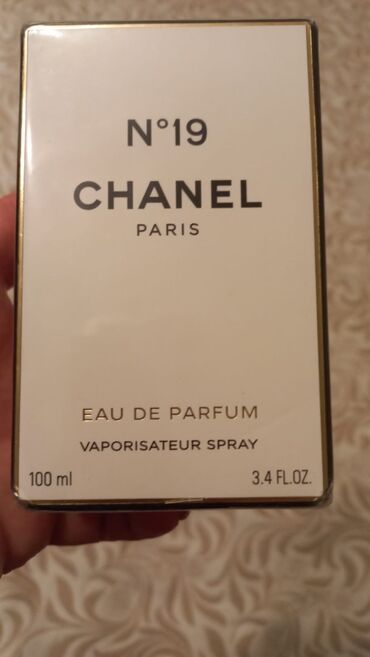 Chanel no19 original