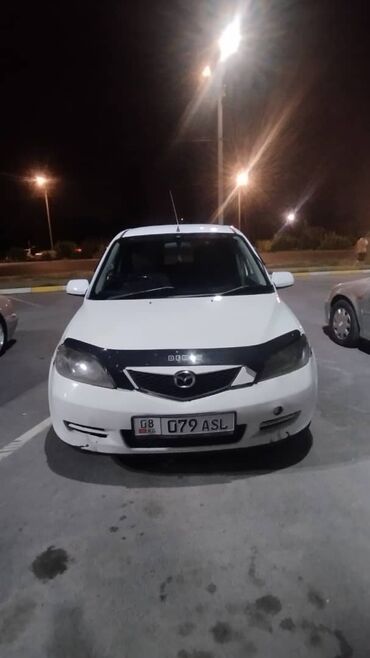 срочно продаю мазда демио: Mazda Demio: 2003 г., 1.3 л, Автоматтык, Бензин, Хетчбек