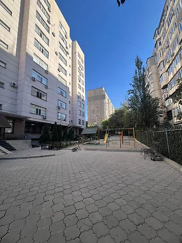 3 комнаты, 65 м², 7 мкр Элитка, 7 этаж, Косметический ремонт