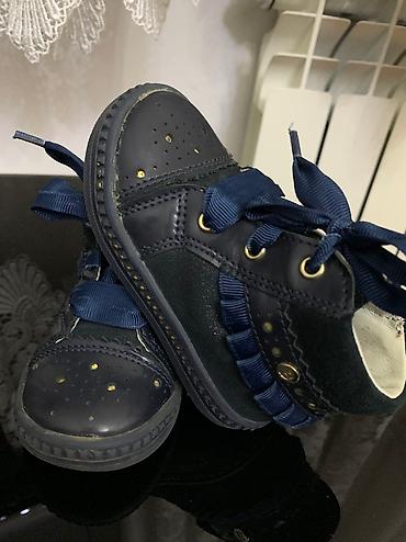 qara botinkalar: Botinkalar, UGG, Ölçü: 26, Qız üçün — 3