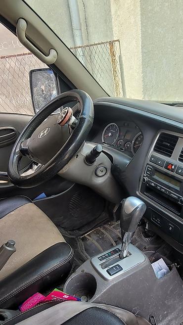 бампер w211: Hyundai Porter II, синий бортовой малотоннажник. Свежепригнанный с Юж — 3
