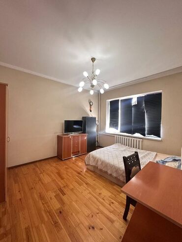 продаю дом бишкек ак босого: Дом, 195 м², 4 комнаты, Агентство недвижимости, Евроремонт