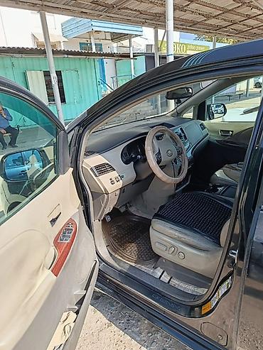 Toyota: Toyota Sienna: 2010 г., 3.5 л, Автомат, Бензин, Минивэн — 2