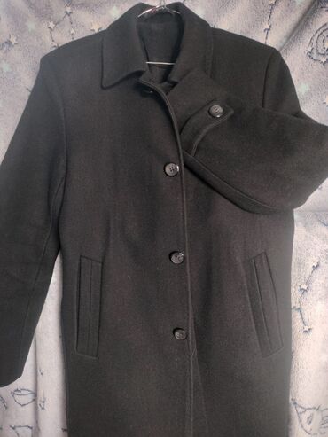 Пуховики и зимние куртки: Куртки разные. зимние. цены от 750 до 2500 — 15