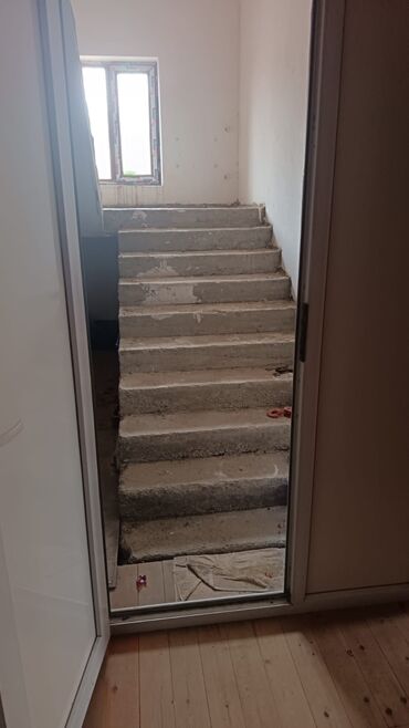 Həyət evləri və villaların satışı: 6 otaqlı, 400 kv. m, Kredit yoxdur, Orta təmir — 17