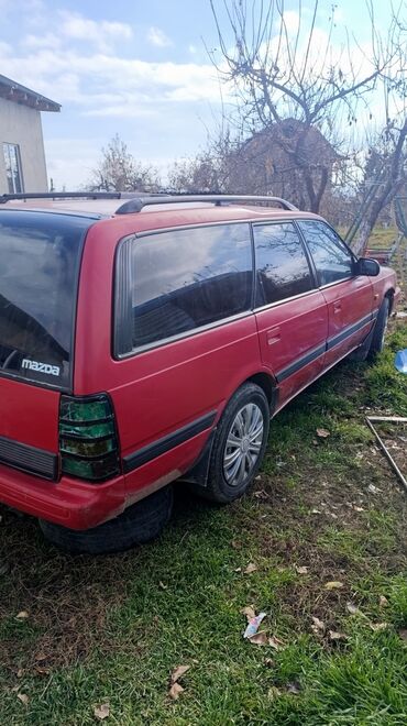 Транспорт: Mazda 626: 2 л, Бензин