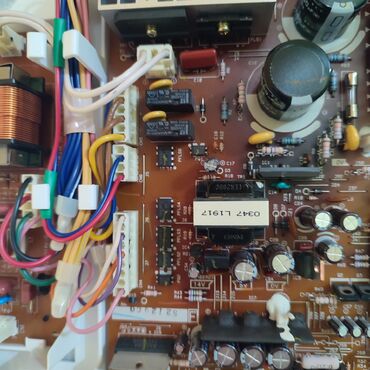 Ремонт холодильников, морозильников: Профессиональный ремонт холодильников любой сложности! Ваш — 7