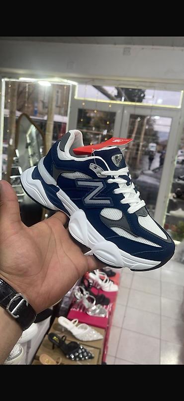 Qadın ayaqqabıları: Yeni new balance model 3 rengi var ve razmerleride mövcuddur — 2