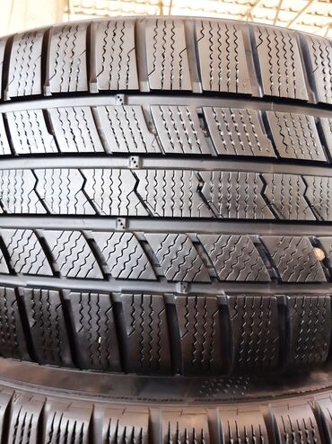 Шины и диски: Шины 255 / 40 / R 19, Зима, Б/у, Пара, Корея, Kumho