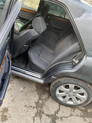 Mercedes-Benz: Mercedes-Benz W123: 1993 г., 2.2 л, Механика, Бензин, Седан — 3