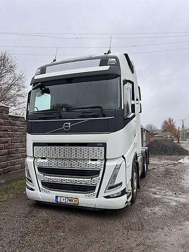 Тягачи: Тягач, Volvo, Самосвал — 7