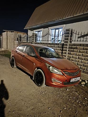 солярись: Hyundai Solaris: 2014 г., 1.6 л, Автомат, Бензин, Седан — 2