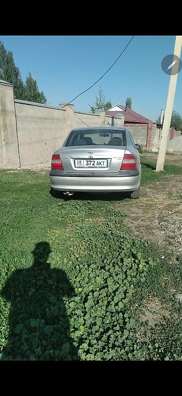 митсубиси спейк стар: Opel Vectra: 1997 г., 1.8 л, Механика, Седан — 3