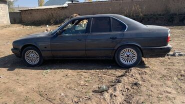 BMW 540: 1990 г., 2 л, Механика, Бензин, Седан