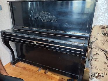 пианино в баку: Upright pianino – klassik qara korpus, dekorativ ön panel naxışı ilə — 2