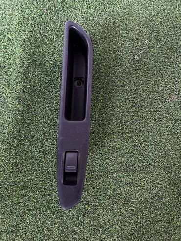 доводчик стекол: Блок управления стеклами Subaru Forester SG5 EJ 20 2 2004 (б/у)