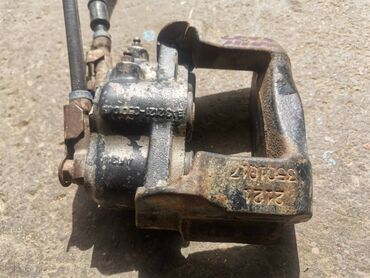 Auto delovi: Kociona Leva klesta kocnica Lada 2121,21213,21214 Niva. Polovno — 5