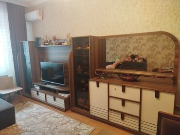 dibçək rəfi: İşlənmiş, Künc Tv altlığı, Polkalı, Şüşəli, Türkiyə