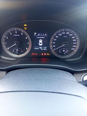 Другие детали салона: Хюндай Грандеур бизнес‑класса.С тонировкой одам не такси Основные — 1