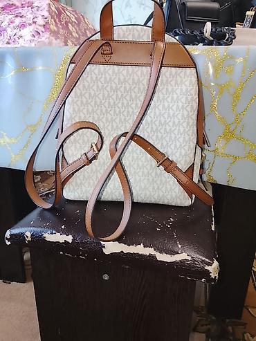 Аксессуары: Оригинал Рюкзак Michael Kors Jaycee MD Zip Backpack - Модель — 4