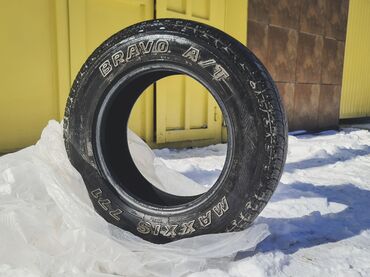 Шины: Шины 215 / 70 / R 16, Лето, Б/у, Комплект, Внедорожные (АТ/МТ), Maxxis