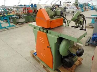 Ostali alati i mašine: Šmirgl mašina 5382-25 Širina radnog stola: 320 mm Dužina radnog — 9