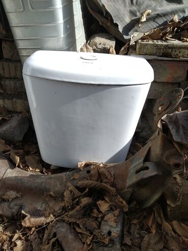 генератор мыльных пузырей: Бачек