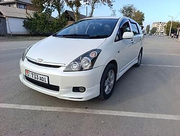 Toyota WISH: 2003 г., 1.8 л, Автомат, Бензин, Универсал