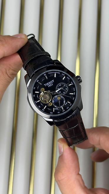 Tissot 1853 kişi qol saatı. Saat qara rəngli klassik dizayna malikdir lalafo.az -da Tissot 1853 kişi qol saatı. Saat qara rəngli klassik dizayna malikdir