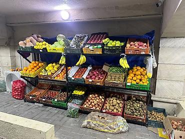 Qida məhsulları: Məhsul/xidmət: Məhlə marketi və tərəvəz–meyvə köşkü Təsvir: - Yaşayış — 3