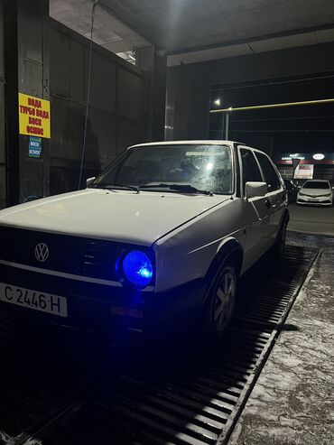 авто с последующим: Volkswagen Golf: 1987 г., 1.8 л, Механика, Бензин