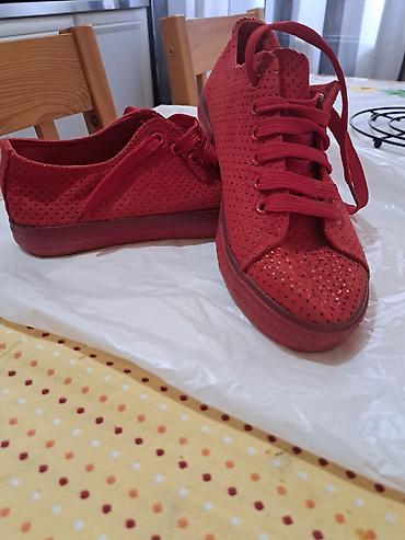 loafers cipele zenske: Crvene ženske patike – veličina 38 - Model: niske patike sa pertlama — 5