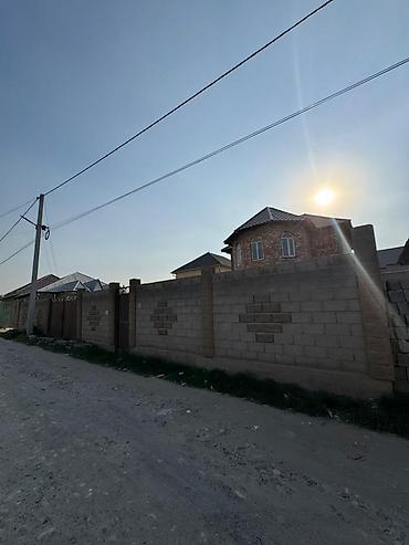 Продажа коттеджей и домов: Жер Үй САТЫЛАТ 📍Аянты: 4 сотых, 21м х 18м 📍Кабат: 2 📍Коммуникация at lalafo.kg — 4 Продажа коттеджей и домов: Жер Үй САТЫЛАТ 📍Аянты: 4 сотых, 21м х 18м 📍Кабат: 2 📍Коммуникация — 4