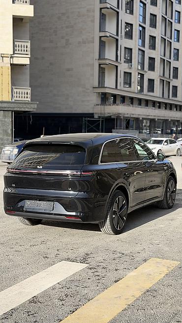 Lixiang: Lixiang L6: 2025 г., 1.5 л, Робот, Электромобиль, Кроссовер — 5