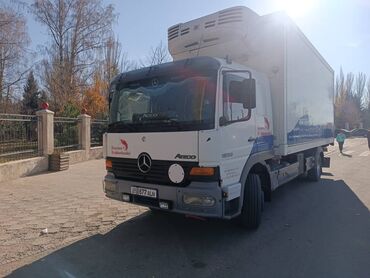 атего 817: Легкий грузовик, Mercedes-Benz, Б/у