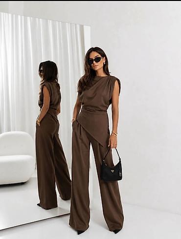 daniel klain: Elegantan asimetrican komplet💥
S M L XL
2600(na paket) — 5